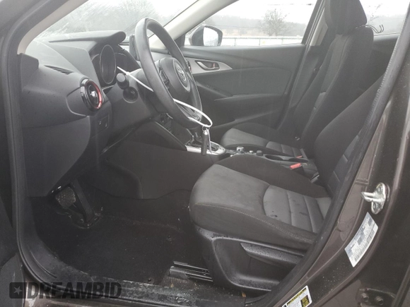 2018 Mazda CX-3 Sport with VIN JM1DKDB7XJ0317380, listed as a Copart auction lot 42642985 with 39,890 mi miles and Salvage Title. Bid and sale history available at DreamBid. Image 7.
