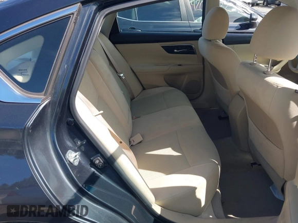 2014 Nissan Altima 2.5 S with VIN 1N4AL3AP4EC127936, listed as a IAAI auction lot 42031585 with 230,630 mi miles. Bid and sale history available at carsss.com. Image 8.
