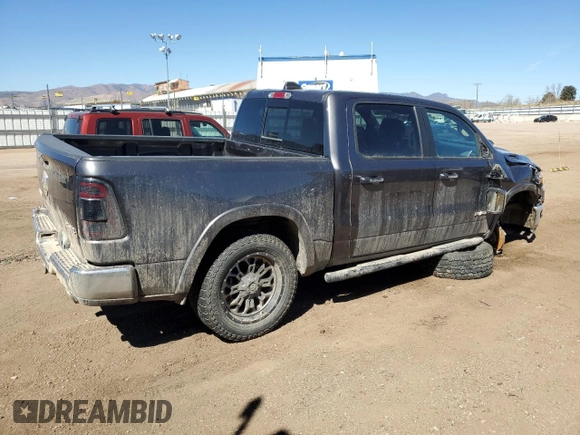 2019 Ram 1500 Laramie z VIN 1C6SRFJTXKN823283, wystawiony jako Copart lot #49893415 z przebiegiem 169 270 mil mil oraz Szkoda całkowita • Salvage title. Historia ofert i sprzedaży dostępna na DreamBid. Obrazek 3.