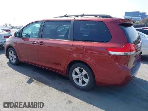 2012 Toyota Sienna LE AAS with VIN 5TDKK3DC6CS234136, listed as a IAAI auction lot 42064491 with 103,925 mi miles. Bid and sale history available at carsss.com. Image 3.