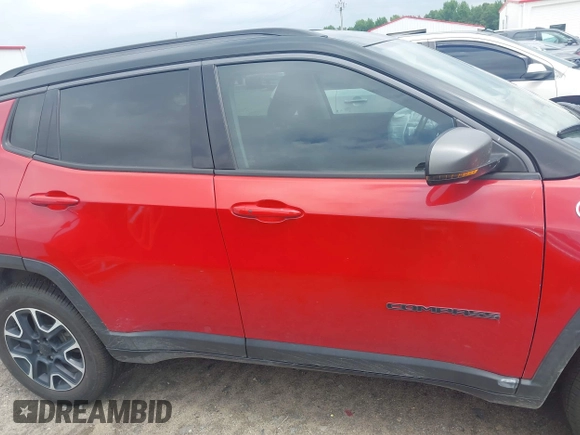 2020 Jeep Compass Trailhawk with VIN 3C4NJDDB5LT166656, listed as a IAAI auction lot 42184661 with 131,080 mi miles and . Bid and sale history available at DreamBid. Image 13.
