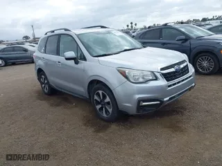 2017 Subaru Forester Premium with VIN JF2SJAEC1HH417897, listed as a IAAI auction lot 42072833 with 214,880 mi miles. Bid and sale history available at carsss.com. Image 1.