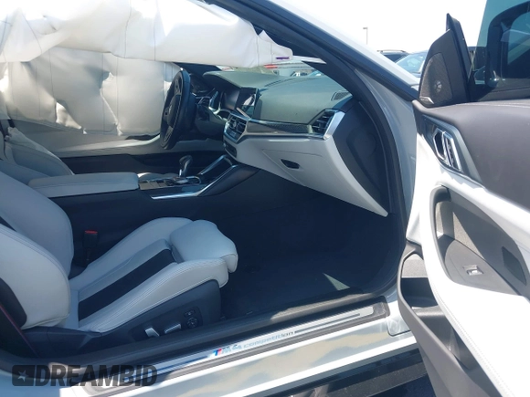 2021 BMW M4 Competition z VIN WBS33AZ08MCG54855, wystawiony jako IAAI lot #42269042 z przebiegiem 15 890 mil mil oraz . Historia ofert i sprzedaży dostępna na DreamBid. Obrazek 5.
