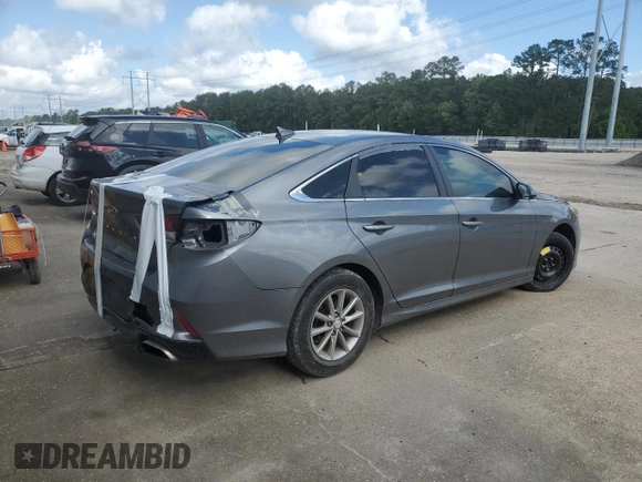 2019 Hyundai Sonata SE with VIN 5NPE24AF7KH761026, listed as a Copart auction lot 54559785 with 120,749 mi miles and Salvage Title. Bid and sale history available at carsss.com. Image 3.