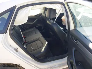 2015 Volkswagen Passat 1.8T S with VIN 1VWAT7A30FC020122, listed as a IAAI auction lot 41449481 with 129,650 mi miles. Bid and sale history available at carsss.com. Image 8.