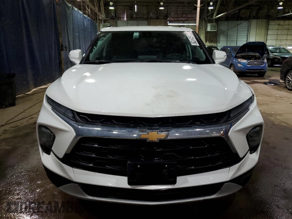 2023 Chevrolet Blazer LT z VIN 3GNKBJRS4PS204209, wystawiony jako Copart lot #41492645 z przebiegiem 43 848 mil mil oraz Czysty tytuł • Clean title. Historia ofert i sprzedaży dostępna na DreamBid. Obrazek 5.