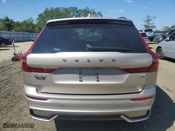 2025 Volvo XC60 Plug-In Hybrid Plus with VIN YV4H60RC4S1018848, listed as a Copart auction lot 70386934 with 54 mi miles and Salvage Title. Bid and sale history available at carsss.com. Image 6.