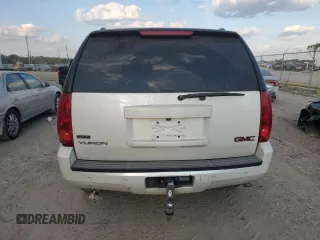 2012 GMC Yukon SLT with VIN 1GKS1CE03CR287810, listed as a Copart auction lot 73743304 with 206,122 mi miles and Salvage Title. Bid and sale history available at carsss.com. Image 6.