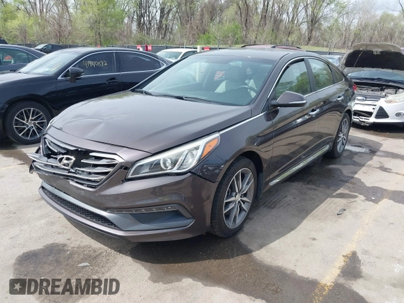 2015 Hyundai Sonata Sport with VIN 5NPE34AB7FH127912, listed as a IAAI auction lot 41918678 with 38,104 mi miles and . Bid and sale history available at carsss.com. Image 17.