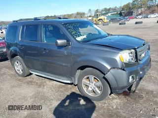 2011 Honda Pilot EX-L with VIN 5FNYF4H51BB027978, listed as a IAAI auction lot 41721429 with 111,281 mi miles. Bid and sale history available at carsss.com. Image 1.
