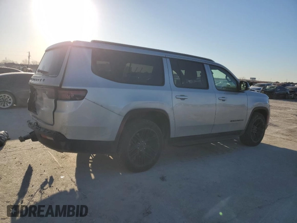 2024 Jeep Wagoneer Series II Carbide with VIN 1C4SJSBP8RS103079, listed as a Copart auction lot 47974685 with 15,990 mi miles and Salvage Title. Bid and sale history available at DreamBid. Image 3.