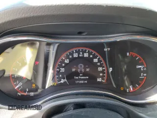 2018 Dodge Durango SXT с VIN 1C4RDJAG9JC359800, выставлен на аукционе Copart как лот 52737065 с пробегом 171 202 миль миль и Списание • Salvage title. История ставок и продаж доступна на DreamBid. Изображение 9.