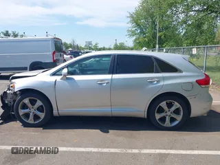 2010 Toyota Venza z VIN 4T3ZK3BB4AU027331, wystawiony jako IAAI lot #42244316 z przebiegiem 173 617 mil mil oraz . Historia ofert i sprzedaży dostępna na DreamBid. Obrazek 14.