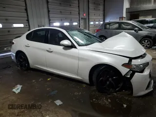 2018 Alfa Romeo Giulia Ti Sport with VIN ZARFAECN5J7576726, listed as a Copart auction lot 44971045 with Not provided miles and Clean title. Bid and sale history available at DreamBid. Image 4.