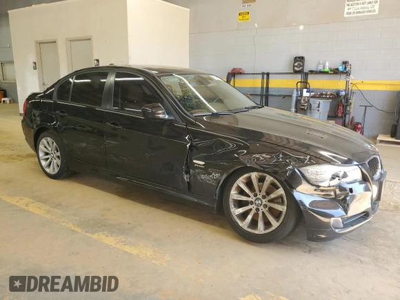 2011 BMW 3 Series 328i xDrive with VIN WBAPK7C5XBA969873, listed as a Copart auction lot 51419775 with 0 mi miles and Salvage Title. Bid and sale history available at carsss.com. Image 4.