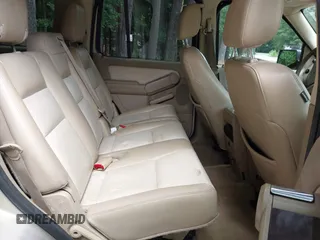 2007 Ford Explorer Limited z VIN 1FMEU75827UA58157, wystawiony jako IAAI lot #42790528 z przebiegiem 242 570 mil mil oraz . Historia ofert i sprzedaży dostępna na DreamBid. Obrazek 8.