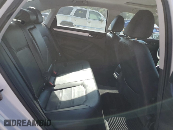 2012 Volkswagen Passat SE with VIN 1VWBH7A30CC045734, listed as a Copart auction lot 61510605 with 130,035 mi miles and Salvage title. Bid and sale history available at DreamBid. Image 10.