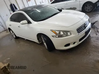 2014 Nissan Maxima SV with VIN 1N4AA5AP1EC453369, listed as a Copart auction lot 52077375 with 139,554 mi miles and Salvage Title. Bid and sale history available at DreamBid. Image 4.