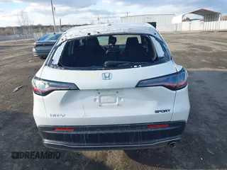 2024 Honda HR-V Sport with VIN 3CZRZ2H54RM778685, listed as a IAAI auction lot 41624412 with 15,120 mi miles. Bid and sale history available at carsss.com. Image 16.