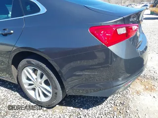 2018 Chevrolet Malibu LT with VIN 1G1ZD5ST3JF103582, listed as a IAAI auction lot 41789315 with 160,266 mi miles. Bid and sale history available at carsss.com. Image 18.