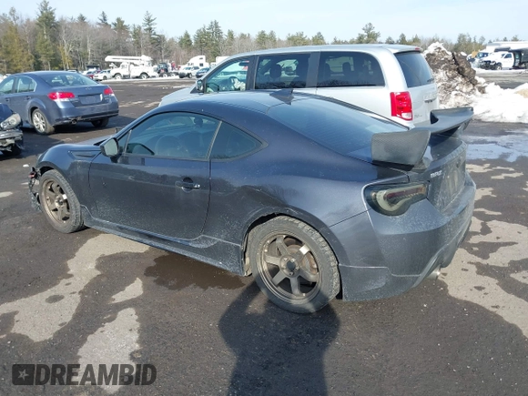 2014 Subaru BRZ Limited with VIN JF1ZCAC19E9600775, listed as a IAAI auction lot 41645509 with 1 mi miles. Bid and sale history available at carsss.com. Image 3.