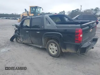2008 Chevrolet Avalanche LTZ with VIN 3GNFK123X8G268974, listed as a IAAI auction lot 41446129 with 228,628 mi miles. Bid and sale history available at carsss.com. Image 3.