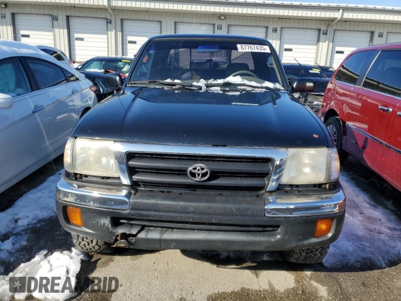 1998 Toyota Tacoma with VIN 4TAWN72N6WZ106014, listed as a Copart auction lot 87767435 with 167,626 mi miles and Salvage Title. Bid and sale history available at DreamBid. Image 5.