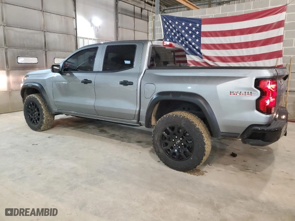 2024 Chevrolet Colorado 4WD Trail Boss with VIN 1GCPTEEK6R1204922, listed as a Copart auction lot 44529075 with 10,924 mi miles and Salvage Title. Bid and sale history available at carsss.com. Image 2.