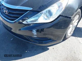 2012 Hyundai Sonata GLS with VIN 5NPEB4AC4CH462892, listed as a IAAI auction lot 41829985 with 220,605 mi miles and . Bid and sale history available at carsss.com. Image 17.