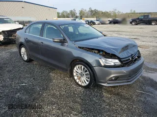 2016 Volkswagen Jetta SEL with VIN 3VWL17AJ3GM309914, listed as a Copart auction lot 51681525 with 132,154 mi miles and Salvage title. Bid and sale history available at DreamBid. Image 4.
