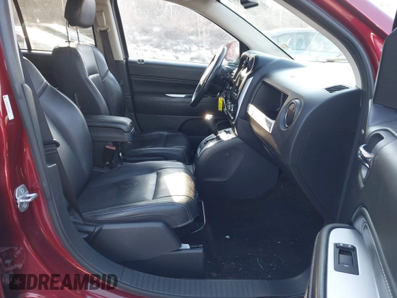 2016 Jeep Compass High Altitude Edition with VIN 1C4NJDEB7GD573341, listed as a IAAI auction lot 41269547 with 67,781 mi miles. Bid and sale history available at carsss.com. Image 5.