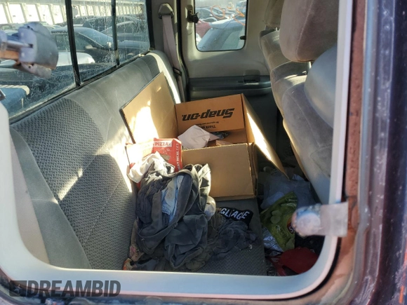 2001 Ford F-350 XL with VIN 1FTSX31F41EC49298, listed as a Copart auction lot 41764345 with 502,614 mi miles and Salvage Title. Bid and sale history available at DreamBid. Image 10.