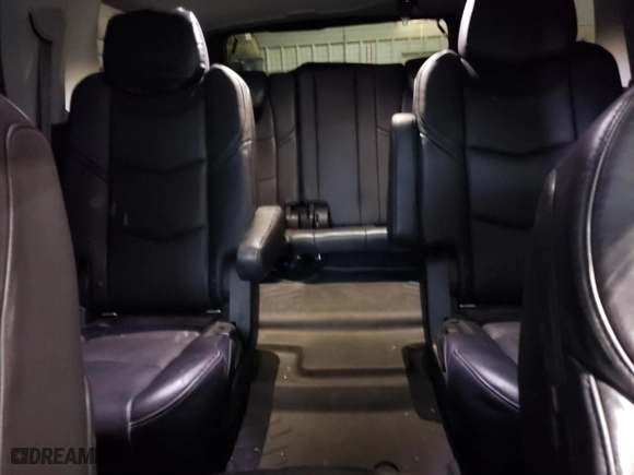2015 Cadillac Escalade Luxury with VIN 1GYS3MKJ1FR598837, listed as a Copart auction lot 81235574 with 113,883 mi miles and Salvage Title. Bid and sale history available at carsss.com. Image 10.