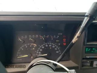 1994 Chevrolet Suburban with VIN 1GNGK26N0RJ420718, listed as a Copart auction lot 43463434 with 137,190 mi miles and Salvage Title. Bid and sale history available at carsss.com. Image 9.