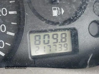 2002 Ford Focus SE with VIN 1FAFP34302W129809, listed as a IAAI auction lot 42083220 with 217,739 mi miles and . Bid and sale history available at carsss.com. Image 7.