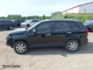 2012 Kia Sorento LX with VIN 5XYKT3A63CG215407, listed as a IAAI auction lot 39750192 with 1 mi miles. Bid and sale history available at carsss.com. Image 13.