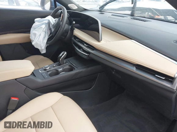 2024 Cadillac XT4 AWD Premium Luxury with VIN 1GYFZDR49RF209769, listed as a IAAI auction lot 40750875 with 1,221 mi miles and . Bid and sale history available at DreamBid. Image 5.