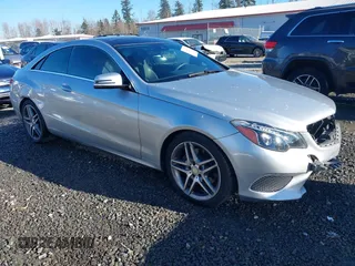 2014 Mercedes-Benz E 350 z VIN WDDKJ8JB5EF266127, wystawiony jako IAAI lot #41413588 z przebiegiem 115 208 mil mil oraz . Historia ofert i sprzedaży dostępna na DreamBid. Obrazek 1.