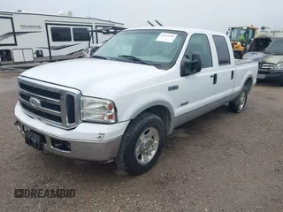 2006 Ford Super Duty F-250 XL with VIN 1FTSW20P16EB23642, listed as a IAAI auction lot 41012205 with 134,178 mi miles. Bid and sale history available at carsss.com. Image 18.