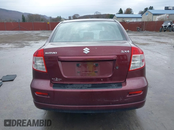 2008 Suzuki SX4 Sport z VIN JS2YC414985100007, wystawiony jako IAAI lot #41849082 z przebiegiem 157 595 mil mil oraz . Historia ofert i sprzedaży dostępna na DreamBid. Obrazek 16.