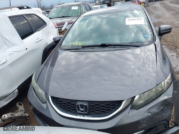 2014 Honda Civic Sedan LX with VIN 19XFB2F50EE024591, listed as a IAAI auction lot 41909219 with 118,233 mi miles. Bid and sale history available at carsss.com. Image 12.