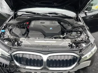 2023 BMW 3 Series 330i xDrive with VIN 3MW89FF09P8D75692, listed as a Copart auction lot 84891775 with 12,414 mi miles and Clean title. Bid and sale history available at DreamBid. Image 11.