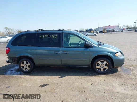 2005 Dodge Caravan SXT with VIN 2D8GP44L55R278834, listed as a IAAI auction lot 42056187 with 284,725 mi miles and . Bid and sale history available at DreamBid. Image 14.