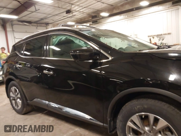 2018 Nissan Murano SV with VIN 5N1AZ2MG7JN175827, listed as a IAAI auction lot 41764645 with 62,887 mi miles and . Bid and sale history available at carsss.com. Image 14.