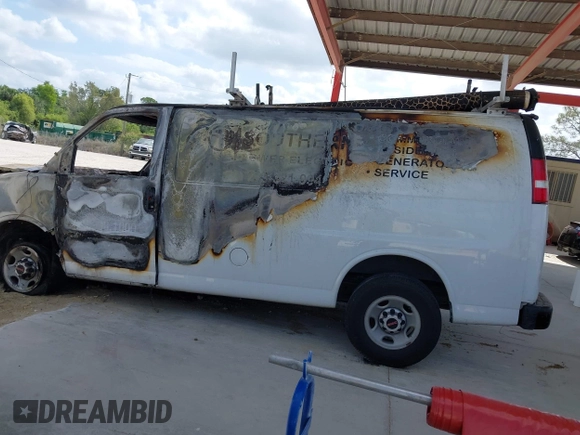 2018 GMC Savana Cargo with VIN 1GTW7AFP2J1312610, listed as a IAAI auction lot 42076819 with Not Provided miles and . Bid and sale history available at DreamBid. Image 13.
