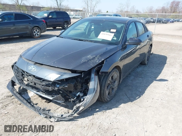 2022 Hyundai Elantra SEL with VIN 5NPLM4AGXNH065808, listed as a IAAI auction lot 42070044 with 16,370 mi miles and . Bid and sale history available at DreamBid. Image 18.