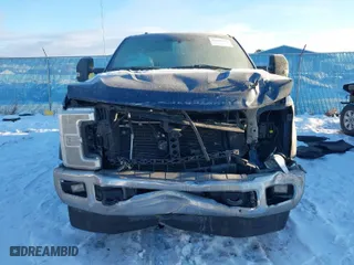 2019 Ford Super Duty F-250 SRW XL with VIN 1FT7W2B64KEC00573, listed as a IAAI auction lot 41360235 with 76,003 mi miles. Bid and sale history available at carsss.com. Image 6.