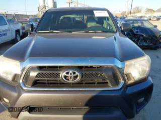 2015 Toyota Tacoma with VIN 3TMMU4FN5FM077680, listed as a IAAI auction lot 41008355 with 221,940 mi miles. Bid and sale history available at carsss.com. Image 12.