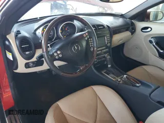 2008 Mercedes-Benz SLK 350 с VIN WDBWK56FX8F189180, выставлен на аукционе Copart как лот 84496114 с пробегом 82 377 миль миль и Списание • Salvage title. История ставок и продаж доступна на DreamBid. Изображение 8.