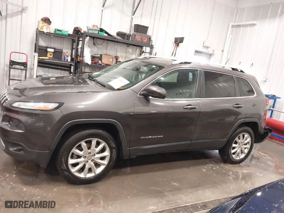 2014 Jeep Cherokee Limited with VIN 1C4PJMDS8EW277658, listed as a IAAI auction lot 41759677 with NaN miles. Bid and sale history available at carsss.com. Image 14.